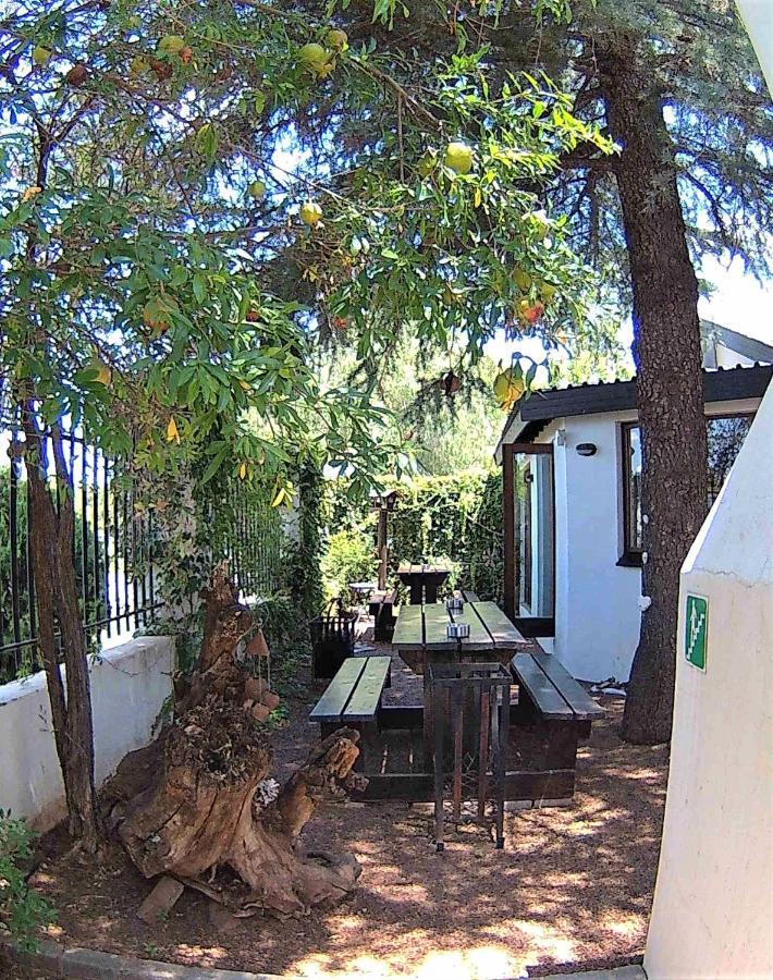 Kuru-Kuru Guesthouse Kuruman Exterior photo